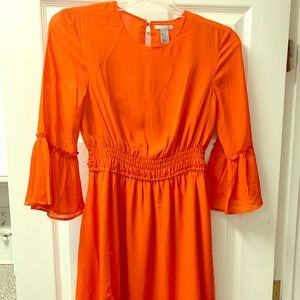 💙🎉BRAND NEW DRESS- EXPRESS 🎉💙